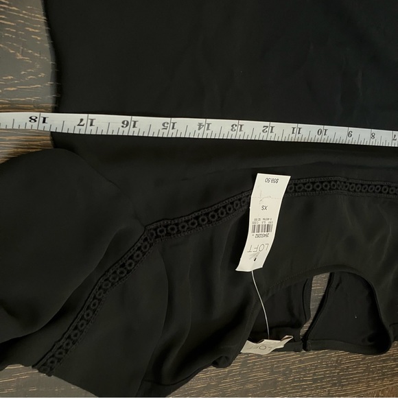 LOFT NWT black top - Picture 8 of 8